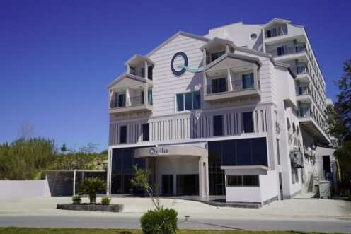 Q Ella Beach Hotel